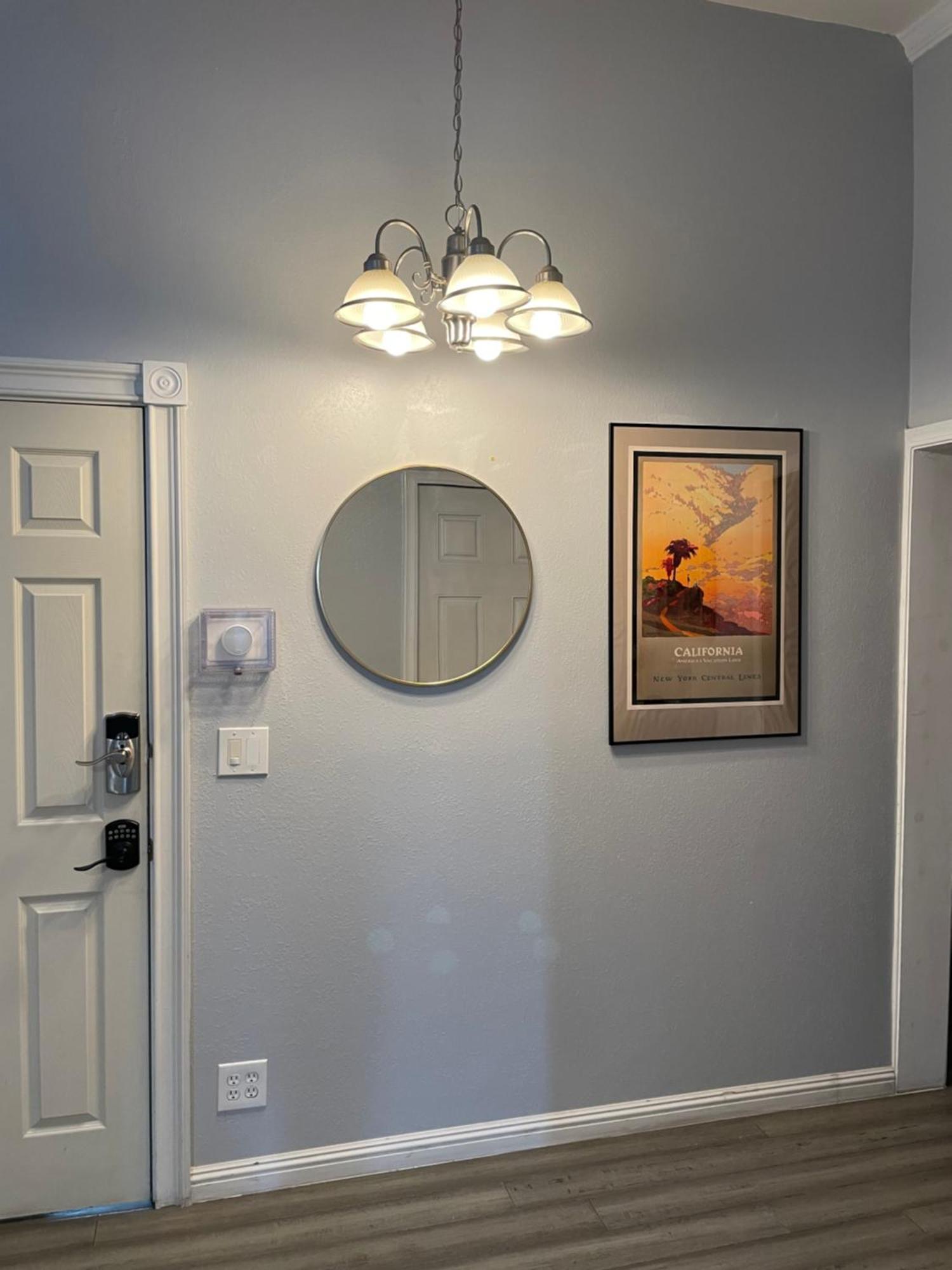 Private La Bedroom W Private Half-Bathroom - Ac - Wifi - Private Fridge -Smart Tv Los Angeles Esterno foto