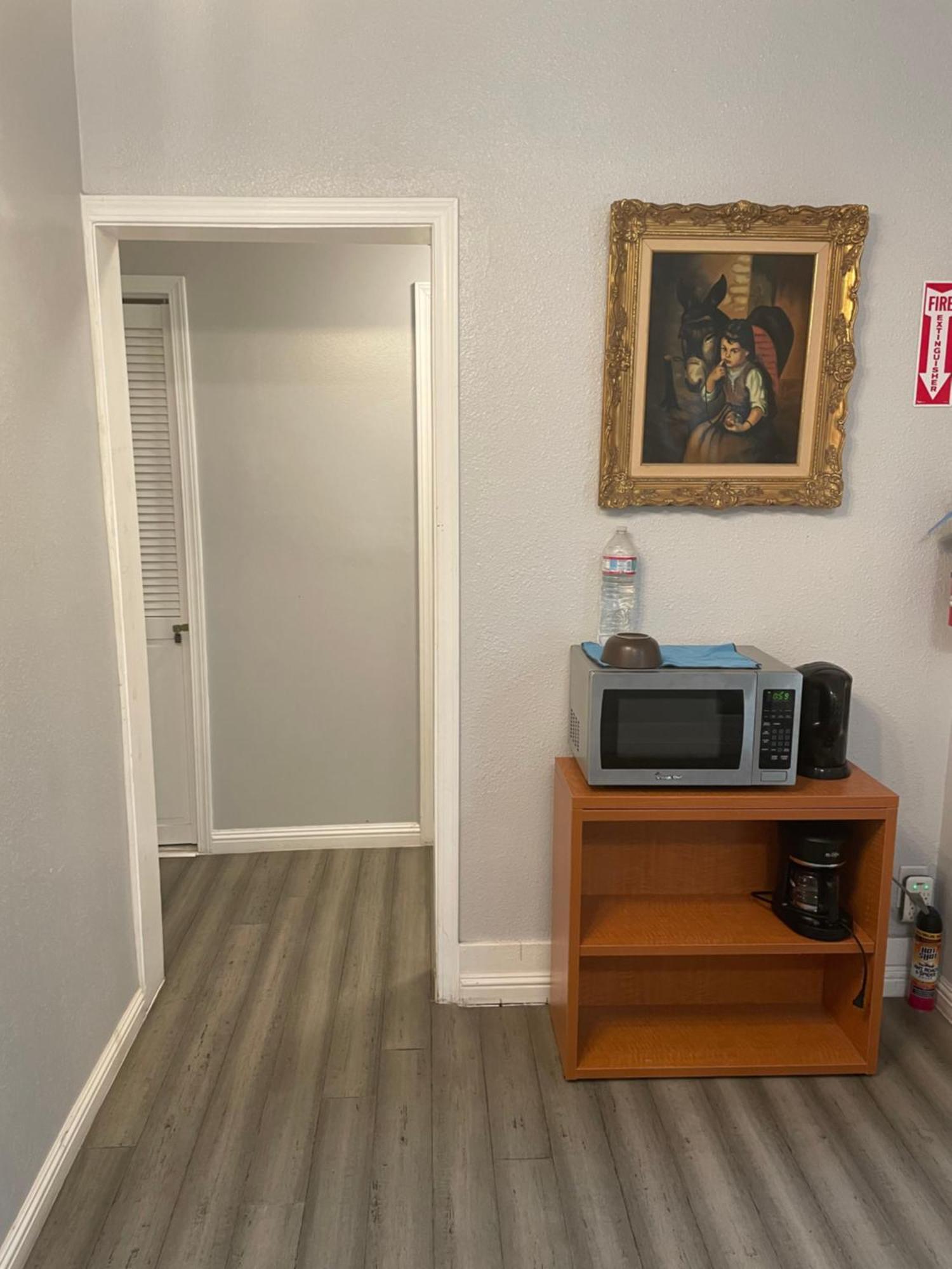 Private La Bedroom W Private Half-Bathroom - Ac - Wifi - Private Fridge -Smart Tv Los Angeles Esterno foto